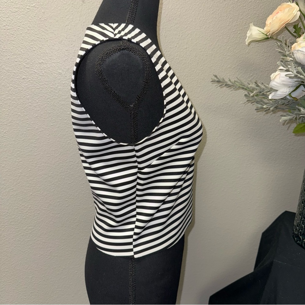 ZARA Black White Stripe Sleeveless V Neck Top Minimalist Classic Medium - Picture 4 of 6